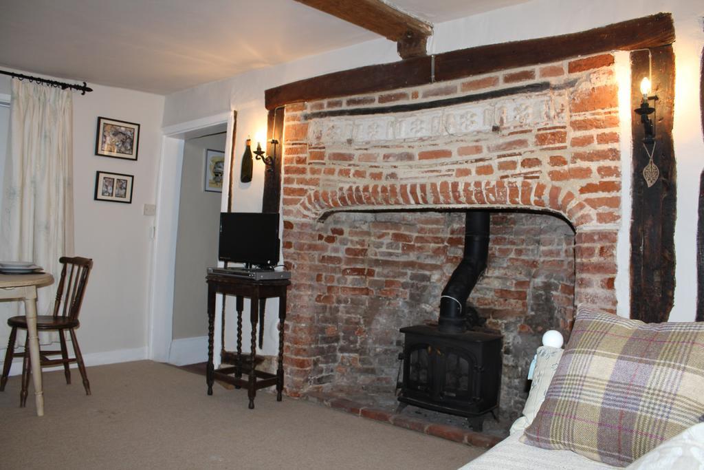 Leggatts Farm Debden Exterior foto